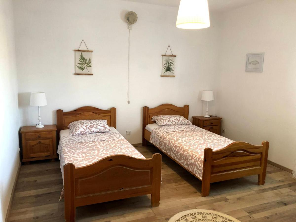 Armstrong Apartments - Kornjaca Orebic Ngoại thất bức ảnh