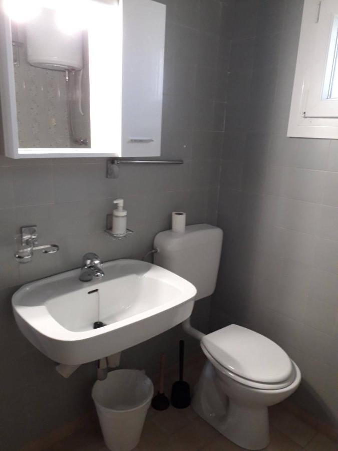 Armstrong Apartments - Kornjaca Orebic Ngoại thất bức ảnh